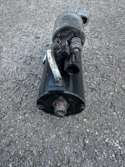 Startér Audi A4 A5 2.7 Tdi, 3.0 tdi automat - 3