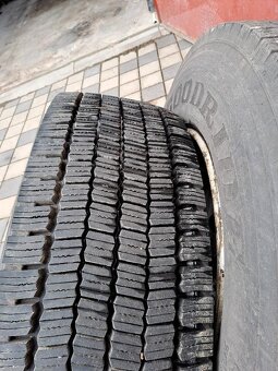 prodám záběrové pneu 315/70 R 22,5 - 3