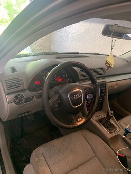 Audi a4b7 - 3