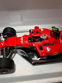 Ferrari SF70-H 1:18 BBR - 3