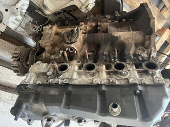 Toyota Hilux 3.0 D4D 126kw-motor - 3