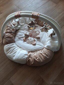 Aktivní polštář pro miminko Babyfahn rainbow 3D - 3