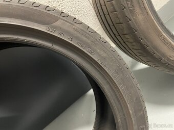 Pirelli Cinturato P7 235/40 R19 - 3