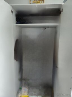 Šatní skříň - 3