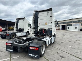 Prodám tahač lowdeck Volvo FH500 r.v 6/2019 najeto 840000Km - 3
