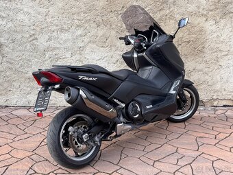 Yamaha T-Max 530 DX 2017, najeto 14800km - 3