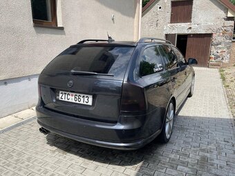 Škoda octavia RS 2.0 tsi 220 kW - 3