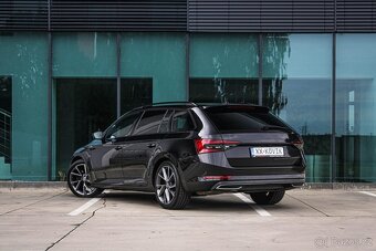 Škoda Superb Combi 2.0 TDISportline DSG - 3