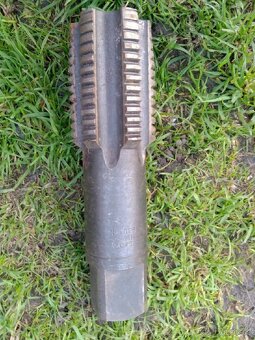 Závitník NAREX M56 3010 - 3