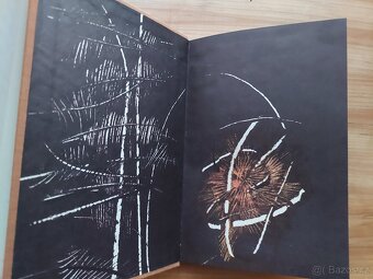 Jaromír Tomeček - Smaragdové stopy, ilustrace Mirko Hanák - 3