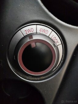 Peugeot 4007 2.2HDi - udržované - levně,7.míst - 3