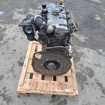 Motor Cat 3024C/Perkins 404D22t - 3