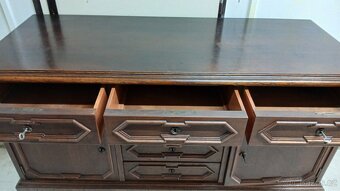 Starožitná masivní komoda - 3