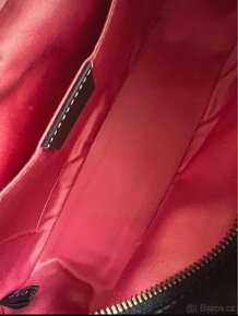 Krásná kabelka Gucci marmont velvet medium - 3