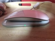 APPLE Magic mouse + nabíjecí podložka Mobee magic charger - 3