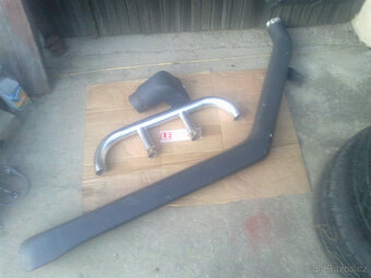 PRODAM ZAHRADKU SUV,44,NISSAN,FORD,MITSUBISHI,,SNORKEL,REZE - 3