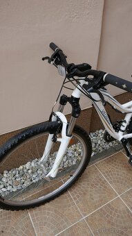 HORSKÉ KOLO SPECIALIZED MYKA - 3