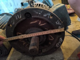El. motor 400V/7,5kW - 3