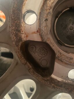 Elektrony na Volvo V40 / S40 - 3