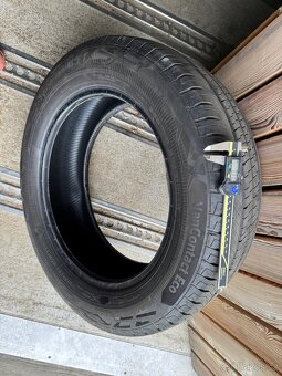 Letni pneu Continental 215/60 r17c zanovni - 3