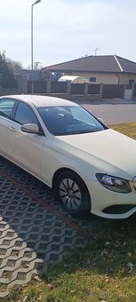 Prodám Mercedes E200 110 KW 150 KS, automat 9G - 3