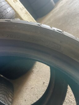 Bridgestone r18 - 3
