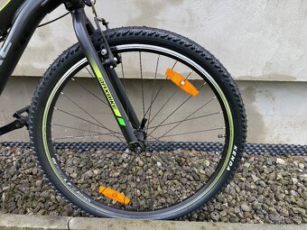 Prodám dětské kolo Maxbike M506 – rám 13”, kola 26” – jako n - 3