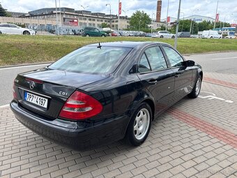 Mercedes-Benz Třídy E, 220 CDi 110kW Automat - 3