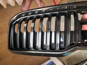 Predni maska Skoda Superb 3 facelift sportline - 3