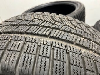 245/40 R20+275/35 R20 Zimní pneu 90% - 3