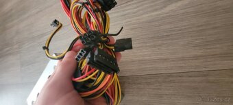 Zdroj 450W (bez kabelu do zásuvky) - 3