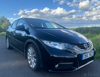 Honda Civic 2.2 i-DTEC r.v. 2013 110 kW 137tkm - 3