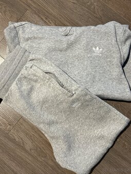 Tepláková souprava Adidas 12-13 let - 3