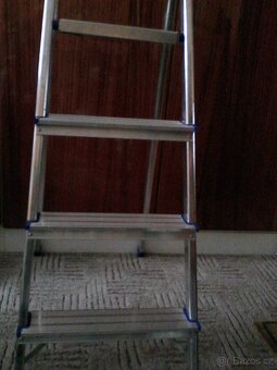 Domácí hliníkové schůdky 4 stupně - 3