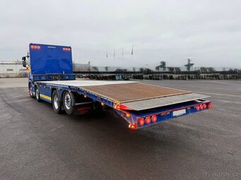 Scania R450 8x2 přeprava strojů / odtahovka - 3