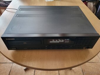 Prodám CD přehrávač PIONEER PD7500 - 3