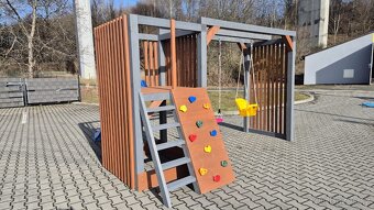 Dětské hřiště se skluzavkou a dovozem - 3
