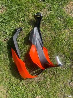 KTM blastry - 3