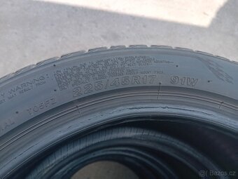 Pneumatiky Bridgestone 225/45 R17 - 3
