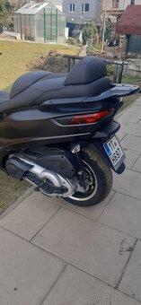 Piaggio MP3 500 - 3