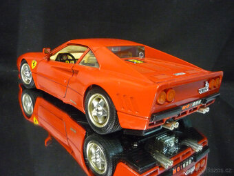 Ferrari GTO 1984 Bburago 1/18 - 3