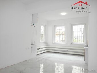 Pronájem bytu 2+kk, 52 m2, Ústí nad Labem, ul. Žukovova - 3