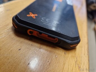 Odolný telefon Hammer Energy X 4Gb RAM - 3