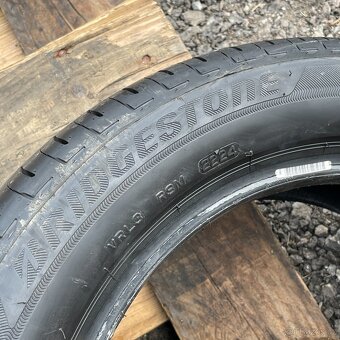 Letní pneu 195/55 R16 87V Bridgestone 6-6,5mm - 3