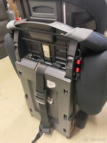 Petite&Mars Prime II s ISOFIX - 3