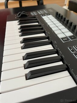 LaunchKey Mini Klávesy - 3