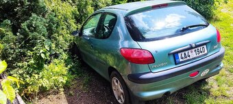 Peugeot 206 - 3