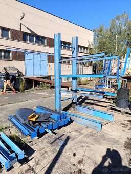 konzolové regály - 3