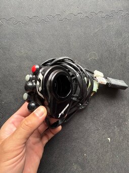 Yamaha R1 RN 65 - racing náhradní díly - 3