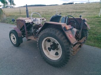 Traktůrek Škoda Spartak - 3